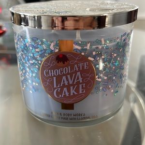 Bath & Body Works Chocolate Lava Cake